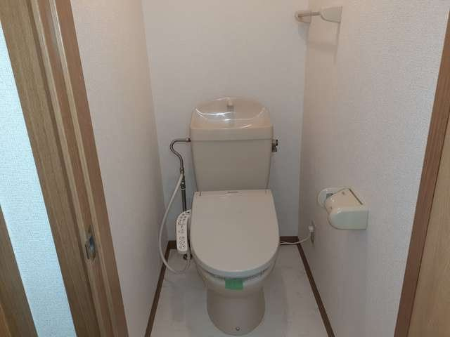 ピースフル２０００　Ⅱのトイレ|コンパクトで使いやすいトイレです