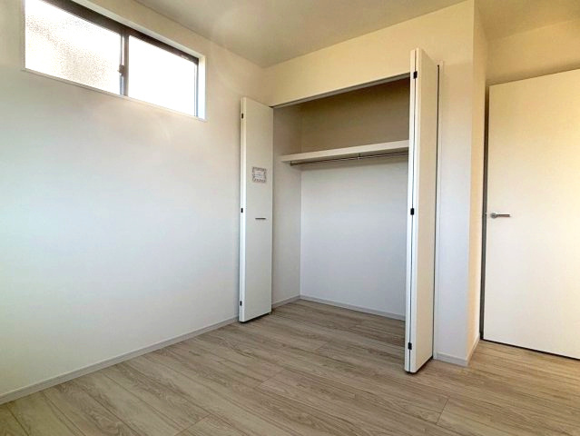 仲介手数料不要　KEIAIスターTERRACE北区麻生田３期【楡木小・楠中】の洋室
