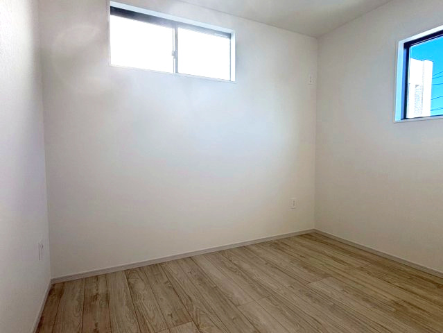仲介手数料不要　KEIAIスターTERRACE北区麻生田３期【楡木小・楠中】の洋室