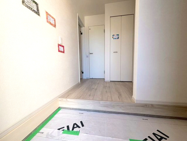 仲介手数料不要　KEIAIスターTERRACE北区麻生田３期【楡木小・楠中】の玄関