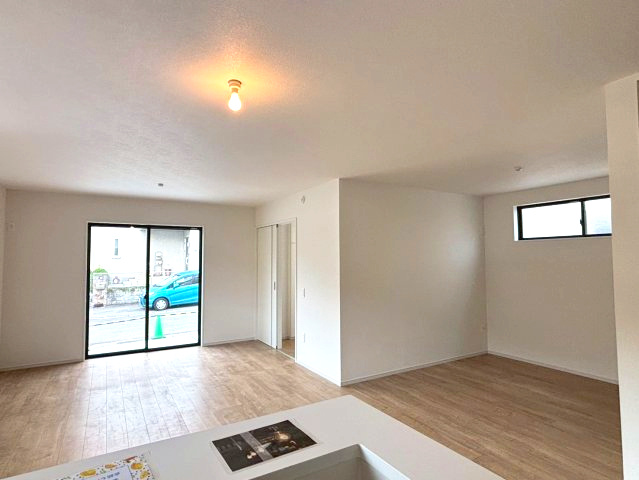 仲介手数料不要　KEIAIスターGRACE合志市幾久富1期【南ヶ丘小・合志中】の居間・リビング