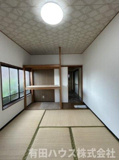 【和室】 | H様箕島戸建 | 照明・棚（2ヵ所）付き