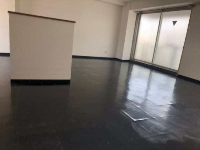 フェニックスコート順化の洋室