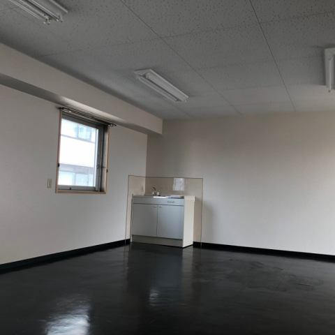 フェニックスコート順化の居間・リビング