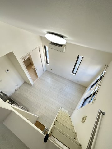 BEAMS岸谷の洋室