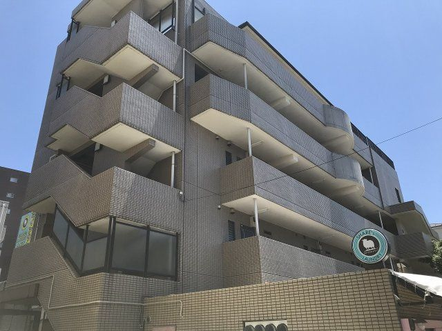 中葛西ハイツの外観