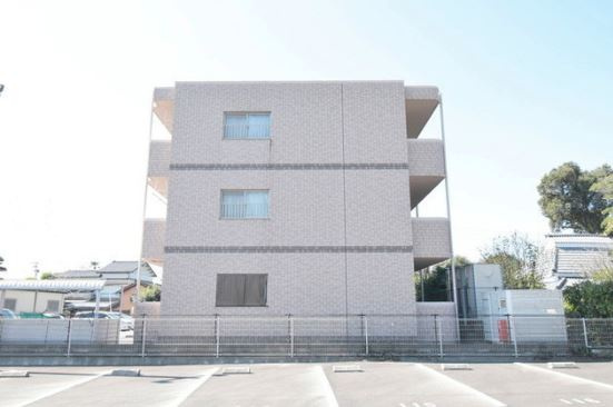 Profit（プロフィット）村田【キャッシュバック対象】のエントランス