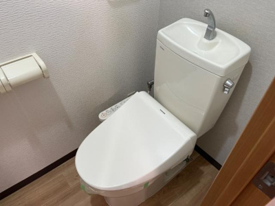 【トイレ】 | ツイン・ステージⅠ | シャワー付トイレ