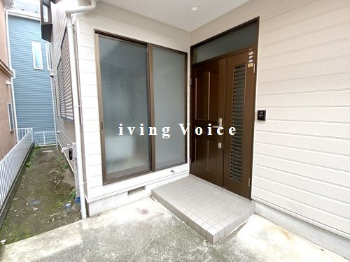 【エントランス】 | 【仲介手数料０円】茅ヶ崎市出口町　中古一戸建て | 茅ヶ崎市出口町　中古一戸建て