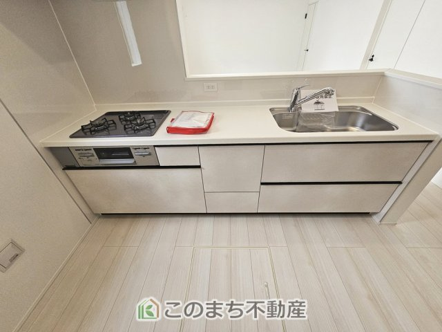リナージュ那須塩原市下永田5丁目24-1期のキッチン|人気の対面式キッチン☆料理をしながらご家族とコミュニケーションが取れます♪