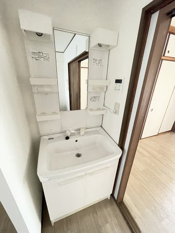 グラディート神戸Ⅱの洗面所