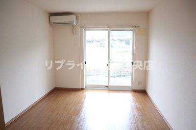 【居間・リビング】 | メゾン・サンベリーナ