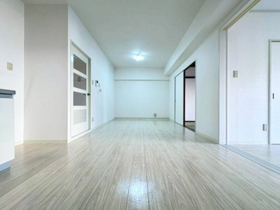 【居間・リビング】 | グリーンパレス千里中央B棟