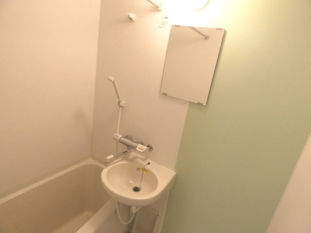 シエルブルーの浴室|コンパクトで使いやすいお風呂です