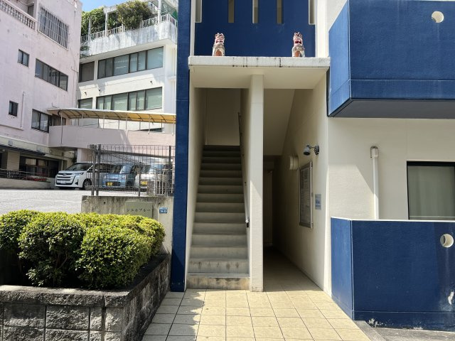 シエルブルーのエントランス