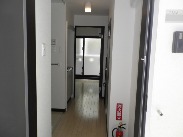 シエルブルーの玄関|明るい玄関です