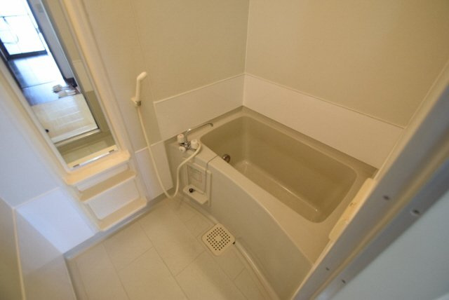 グランメール藤原の浴室|追い炊き機能つき