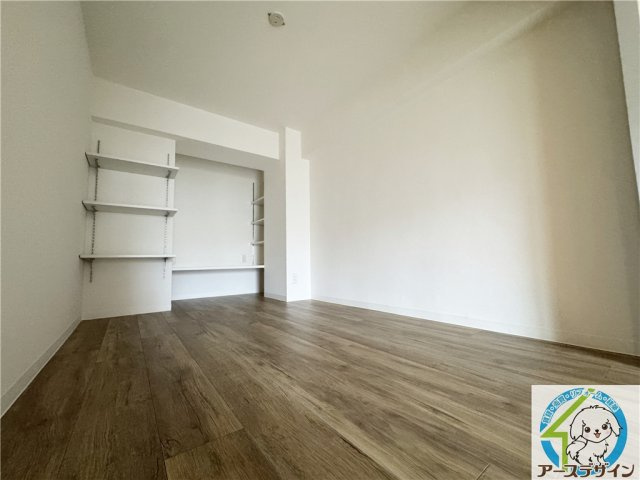 第1神栄ビルの寝室