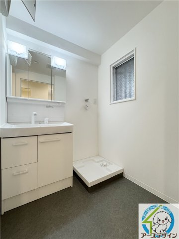 第1神栄ビルの洗面所