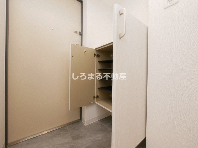 ワールドアイ阿波座WESTの収納