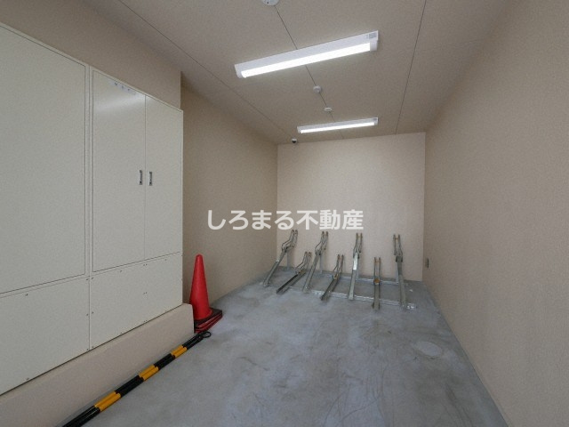 ワールドアイ阿波座WESTのその他共用部分