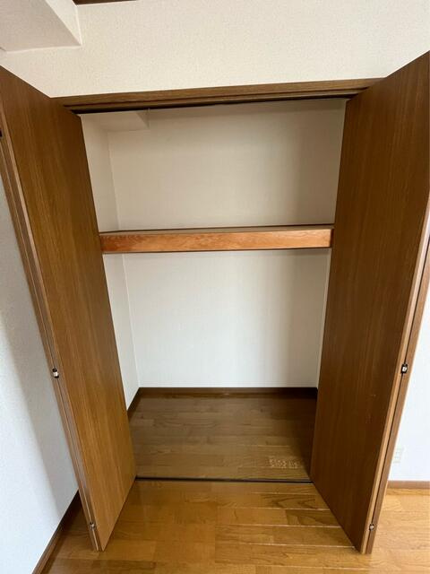 調布市多摩川５丁目の賃貸マンションの収納