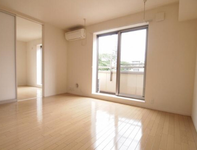 【居間・リビング】