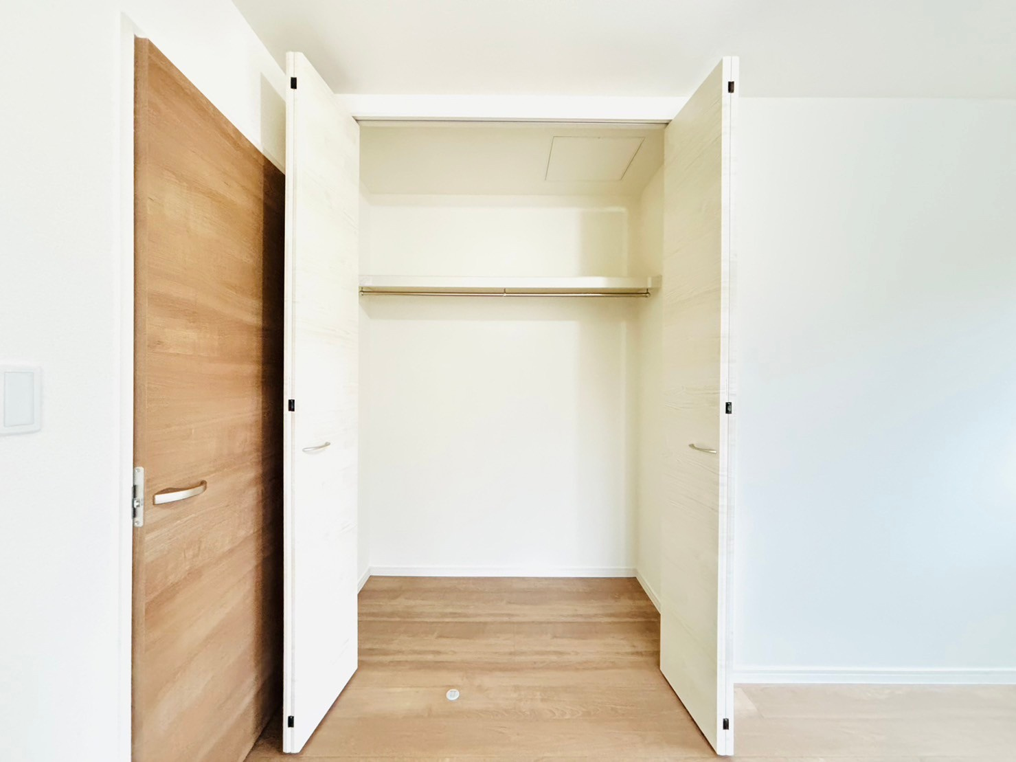 LG南城市佐敷新里〈２号棟〉の収納