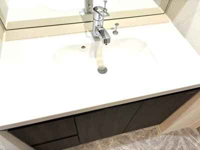 【独立洗面台】 | LIME RESIDENCE KAWAGUCHI EAST