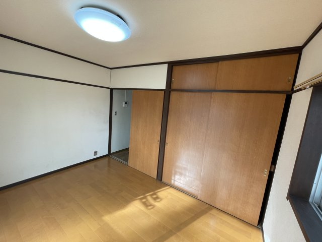 レスポワールⅠの寝室|使い勝手のいい寝室です