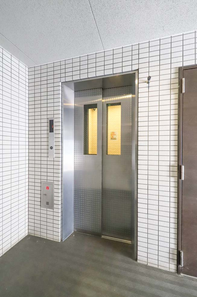 グロウワード東京ノース・アリビエの外観|おしゃれな外観です