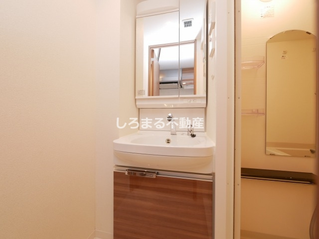 ララプレイス阿波座駅前フェリオの洗面所