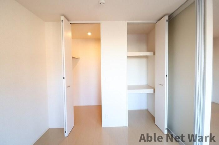 シュロス蒲地Aの収納|便利な収納スペースです