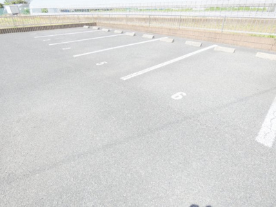 【駐車場】 | エスペランサフラッツ B棟