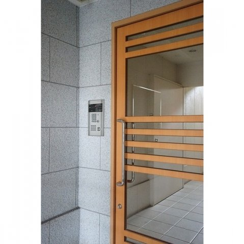 グランステージ東浦和のエントランス|オートロック