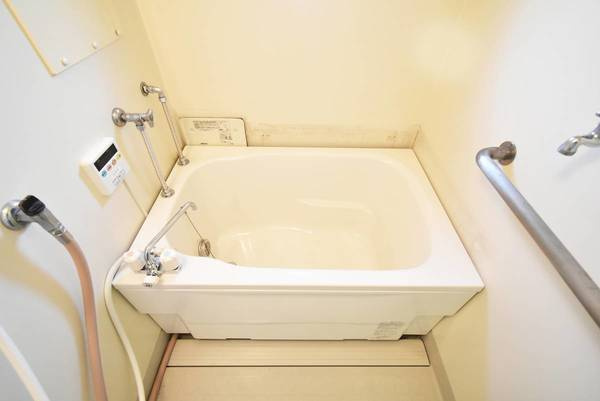 ビレッジハウスなかのめ2号棟の浴室|ビレッジハウスの同一物件・同一タイプの間取りの写真です