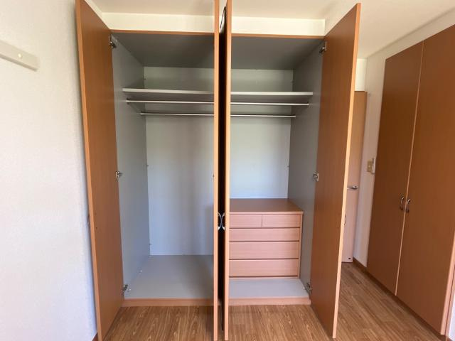 ビューテラス菅沼の収納|クローゼット