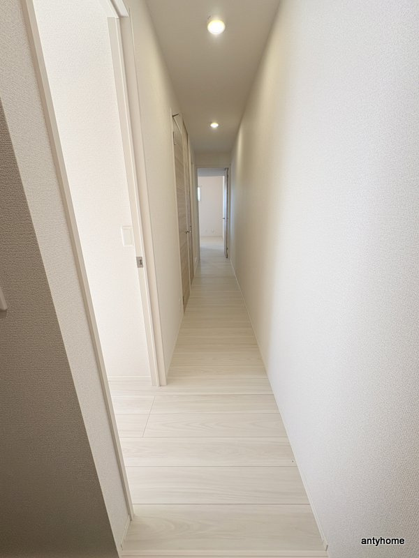 Clashist新森の内装