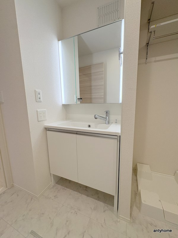 Clashist新森の洗面所