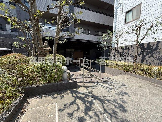 【エントランス】