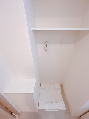 【設備】 | TOP COURT都島 | 棚付き洗濯機置場