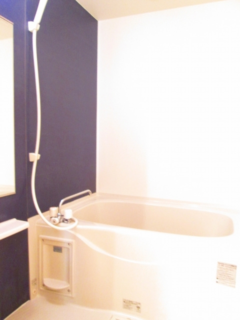 秋桜　２０１１　Ａの浴室|バス