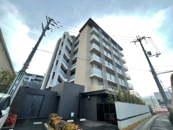 デュオヒルズ京都桂川の外観