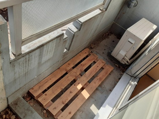 【バルコニー】