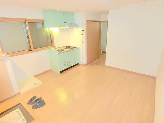 F'sホームの居間・リビング