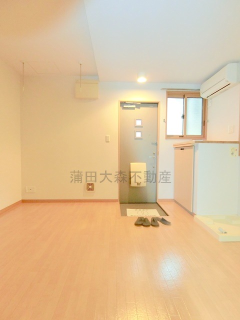 F'sホームの居間・リビング