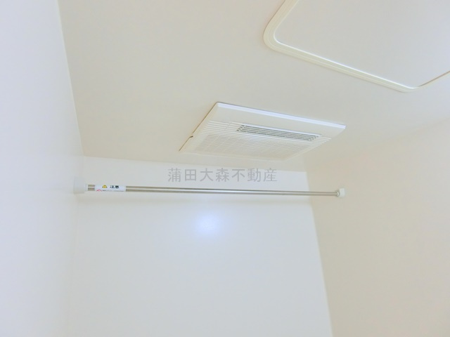 F'sホームの浴室