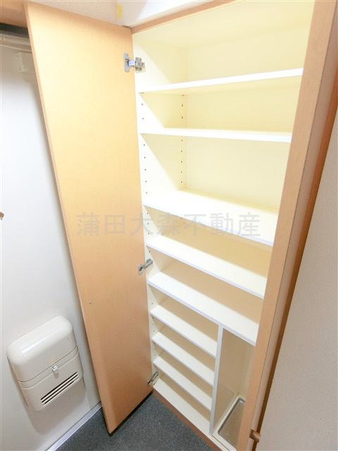 グランベルデ西馬込の玄関|玄関　シューズBOX