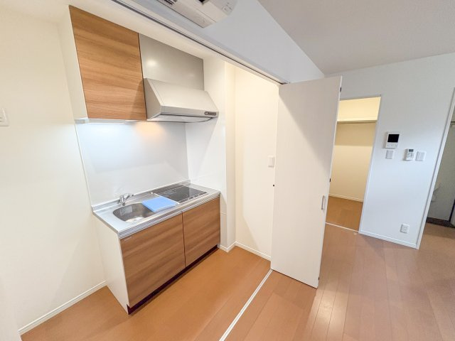 アリビオ西九条の洋室