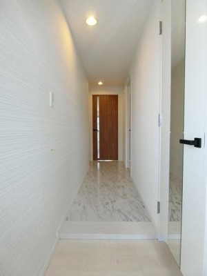 【玄関】 | サニーコート梅満